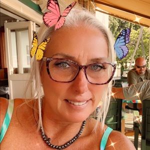 Meet your Posher, Sonya